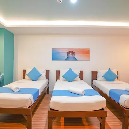 Arzo Hotel Premier